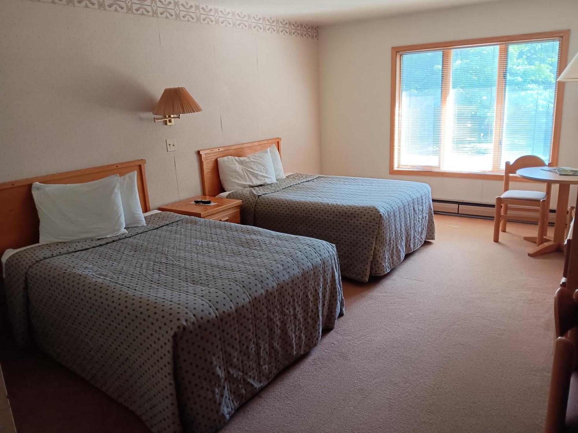 White Birch Inn Sturgeon Bay Bagian luar foto
